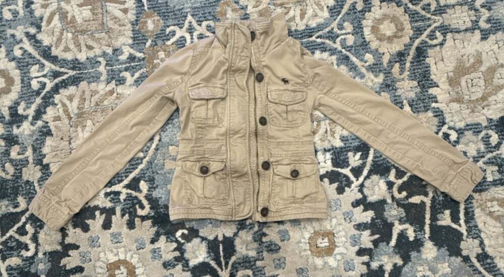 Abercrombie & Fitch Military Jacket Size M Tan Beige Lined Cargo Pocketed